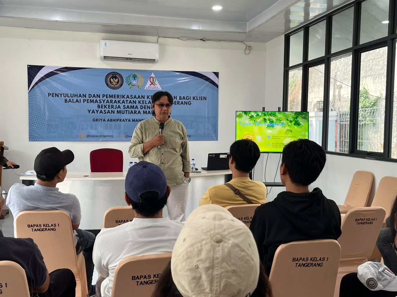 Penyuluhan dan Pemeriksaan Kesehatan Gratis bagi Klien Pemasyarakatan, Bapas Kelas I Tangerang Perkuat Kolaborasi dengan Yayasan Mutiara Maharani